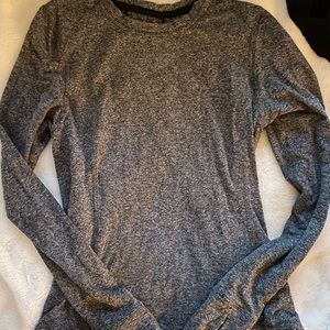 Long sleeve workout top
